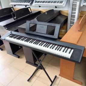 Đàn Piano Điện Yamaha NP-32