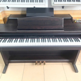 Đàn Piano Roland HP-330