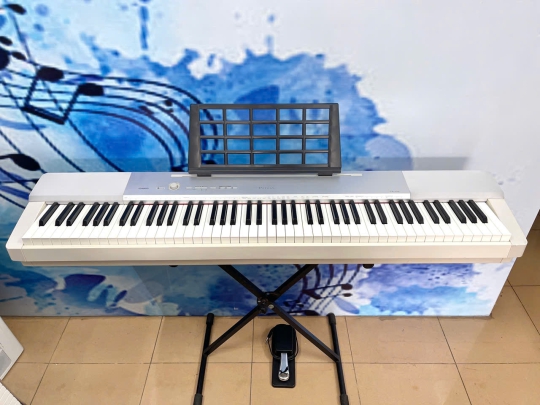 Piano Casio PX-150