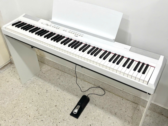 Piano Yamaha P-115