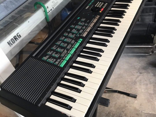 Đàn Organ PSR-150