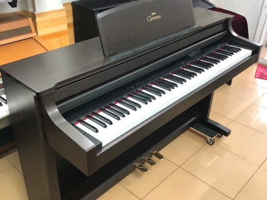 Đàn Piano Điện Yamaha CLP-156