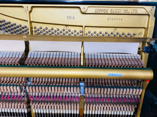 Đàn Piano Cơ Yamaha YUA 