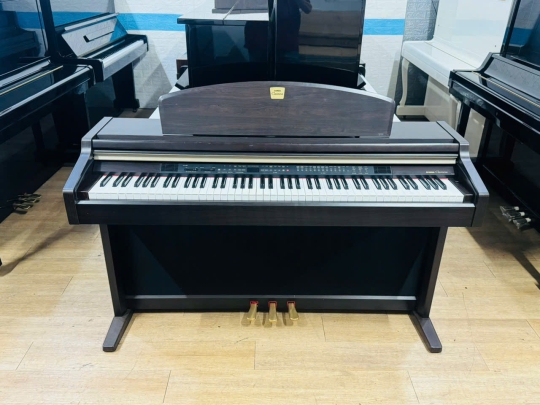 Đàn Piano Điện Yamaha CLP 950