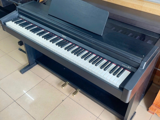 Đàn Piano Roland HP-145
