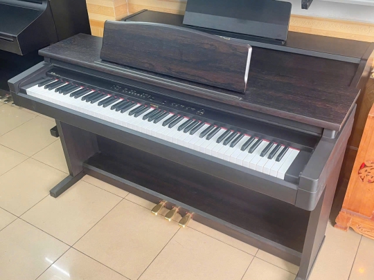 Đàn Piano Roland HP-330