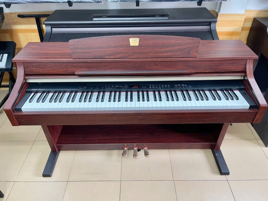 Đàn Piano Yamaha CLP-340M