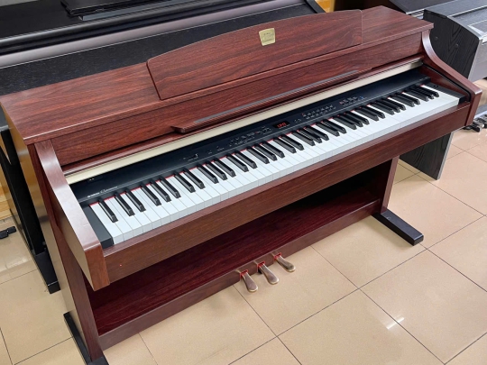 Đàn Piano Yamaha CLP-340M
