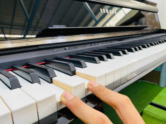 Piano điện Yamaha CLP-S408PE
