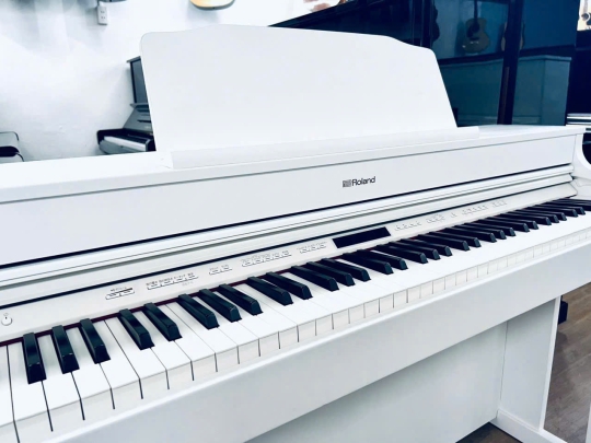 Piano điện Roland HP-603