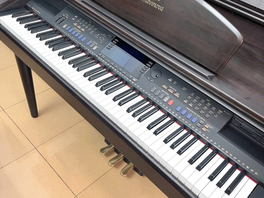 Piano Yamaha CVP-105