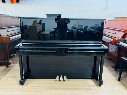 Piano cơ Yamaha U1H