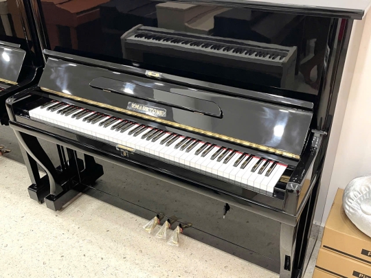 Piano Cơ V.Marktone