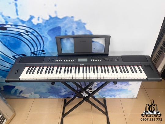 Piano Yamaha NP-V80