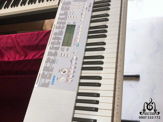 Đàn Organ LK-223