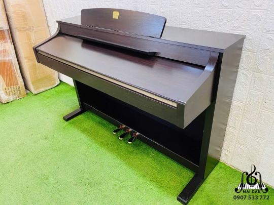 Đàn Piano Yamaha CLP-330