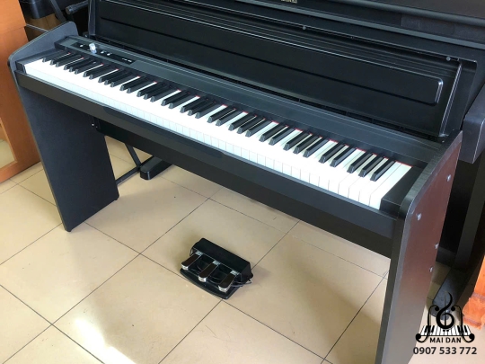 Đàn piano Korg LP-180