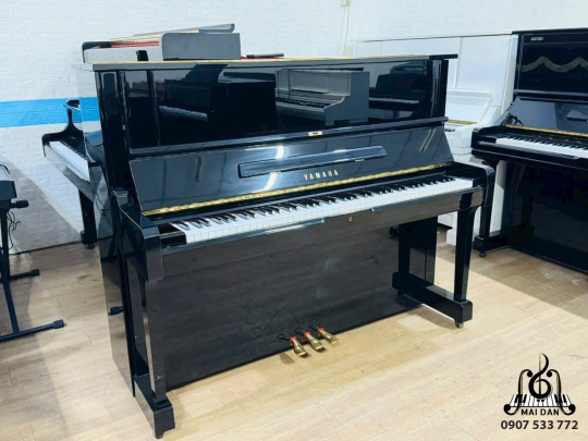 Đàn Piano cơ Yamaha YUS