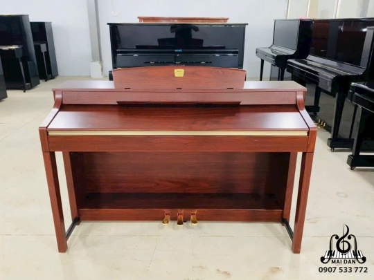Đàn piano điện Yamaha CLP-370M