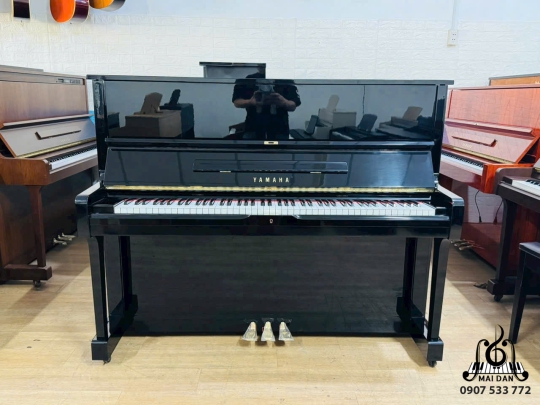 Piano cơ Yamaha U1H