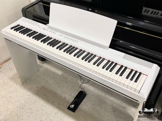 Piano Yamaha P-105