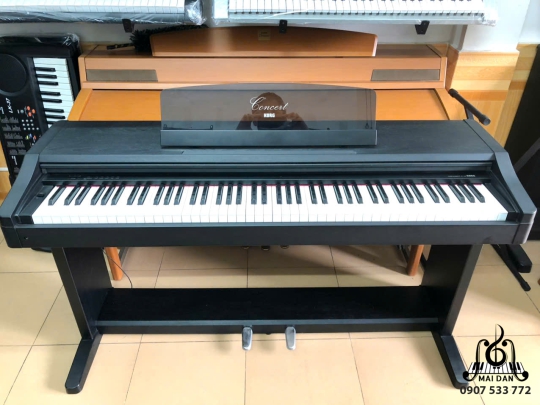 Piano Korg C-16
