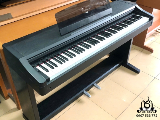 Piano Korg C-16