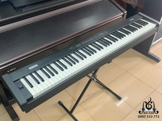 Piano KORG SP-100